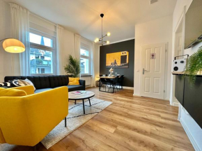 250m Rhine - quiet Appartement near centralstation- secretplace-K-111-S